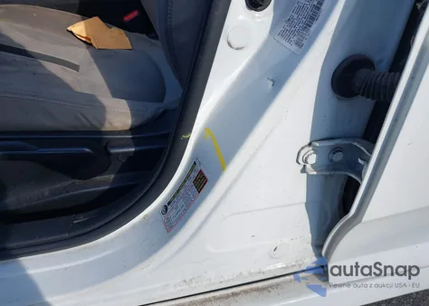 2017 Honda Civic Lx z USA, uszkodzony, nr VIN 19XFC2F5XHE074898